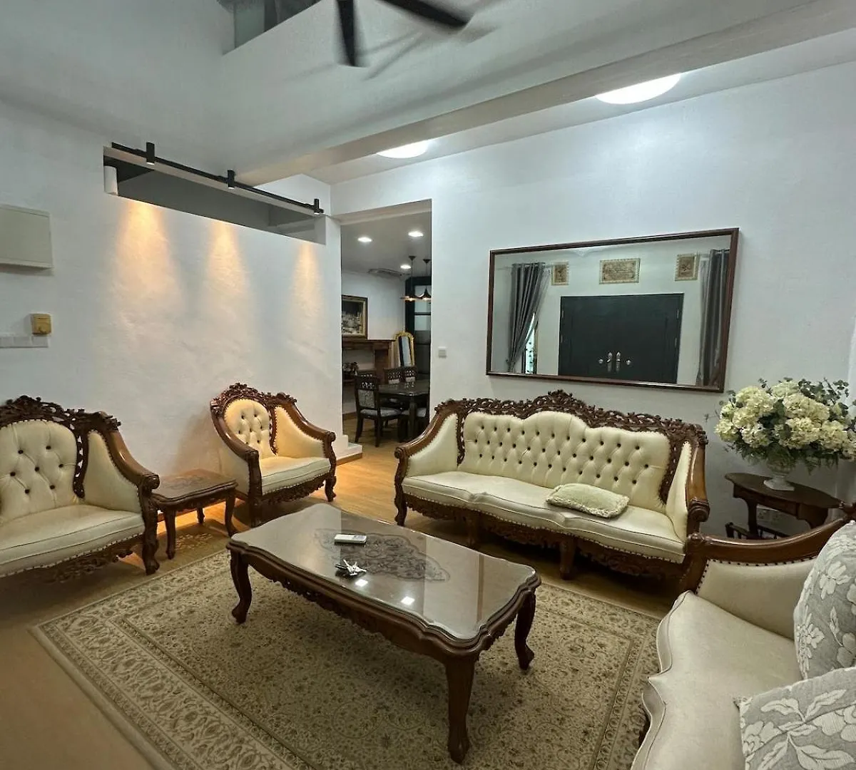 Anjong Anjang Homestay 新山
